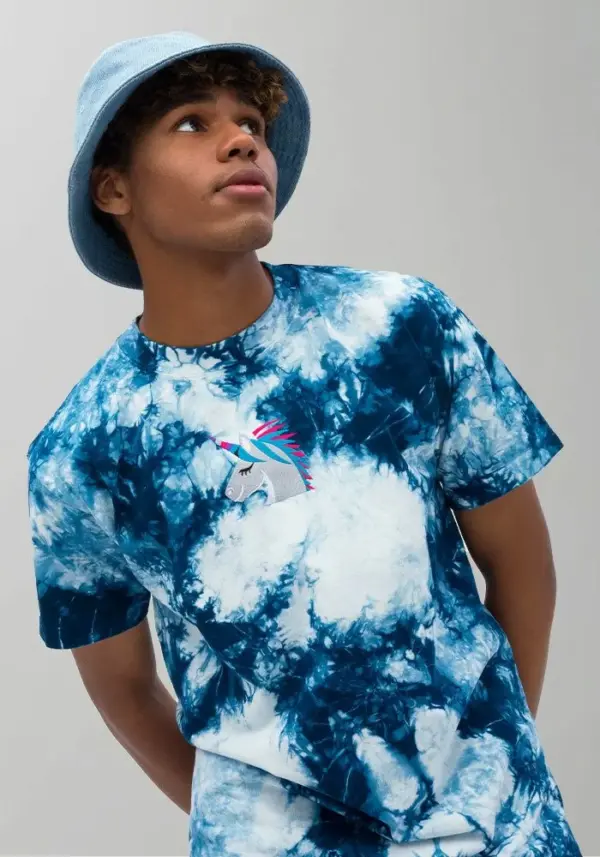 Oversize Tie Die - Unisex Tshirt - Round Crew Neck