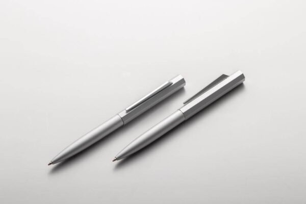 Twist Metal Pen - Image 4