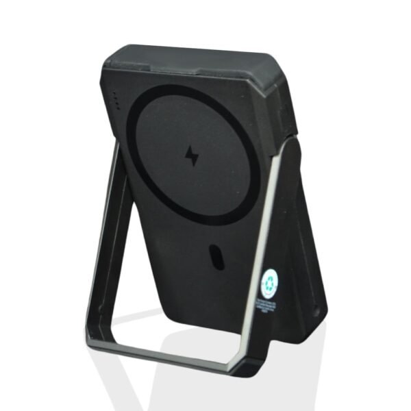 @memorii RCS Recycled Solar Magnetic Powerbank - Image 4