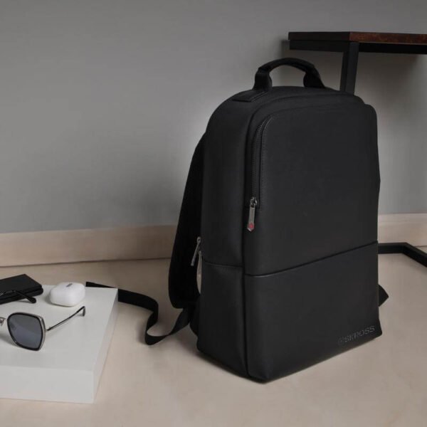 Travel - Executive 15.6" Laptop Backpack - Image 4